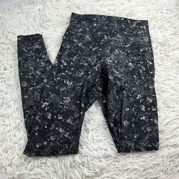 Lululemon Wunder Under High-Rise Tight 28" *Full-On Luxtreme Equalized Multi - Picture 1 of 5